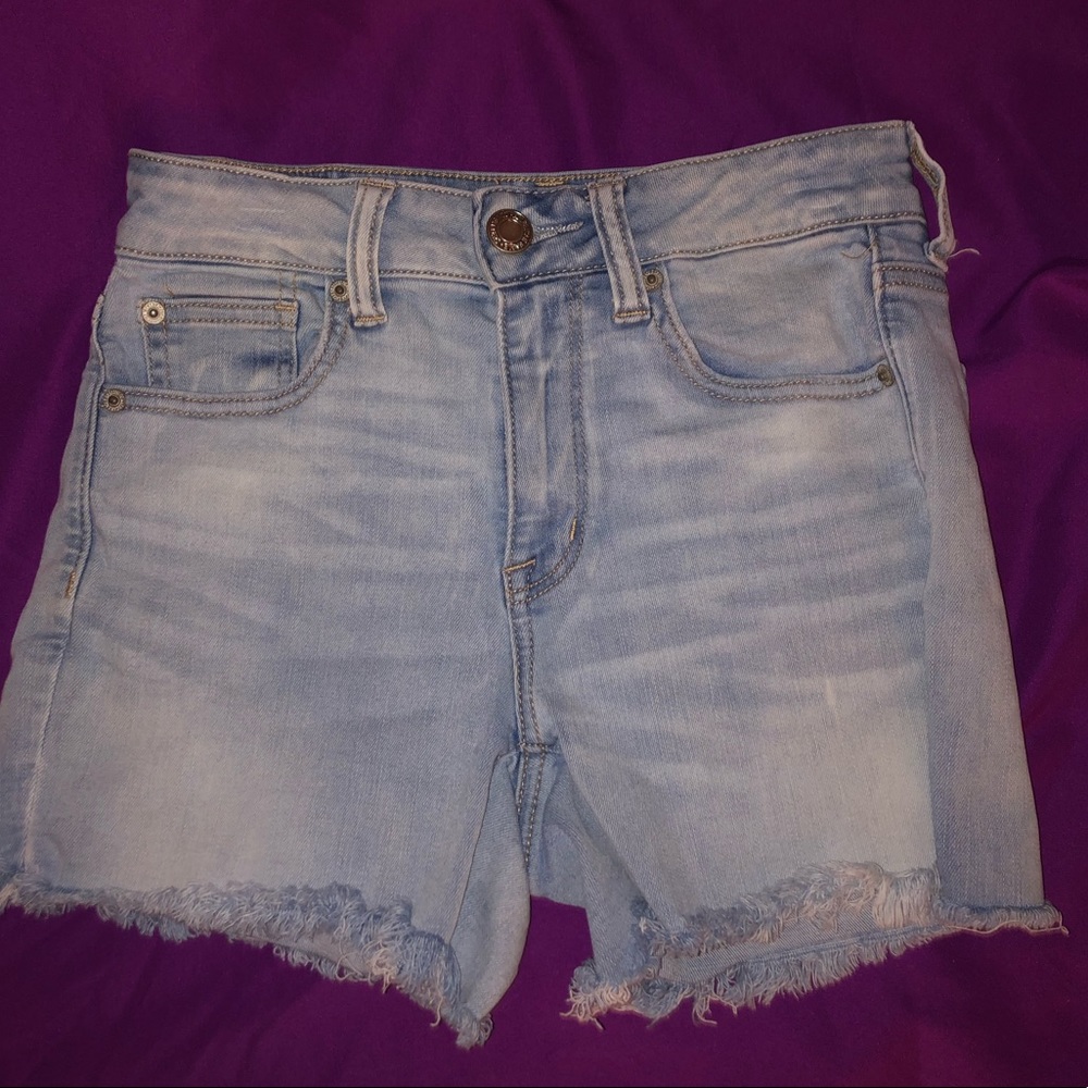 american eagle light blue shorts